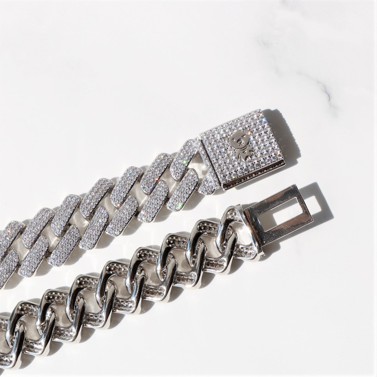 Monaco Chain in White Gold - Diamond Prong Monaco Chain