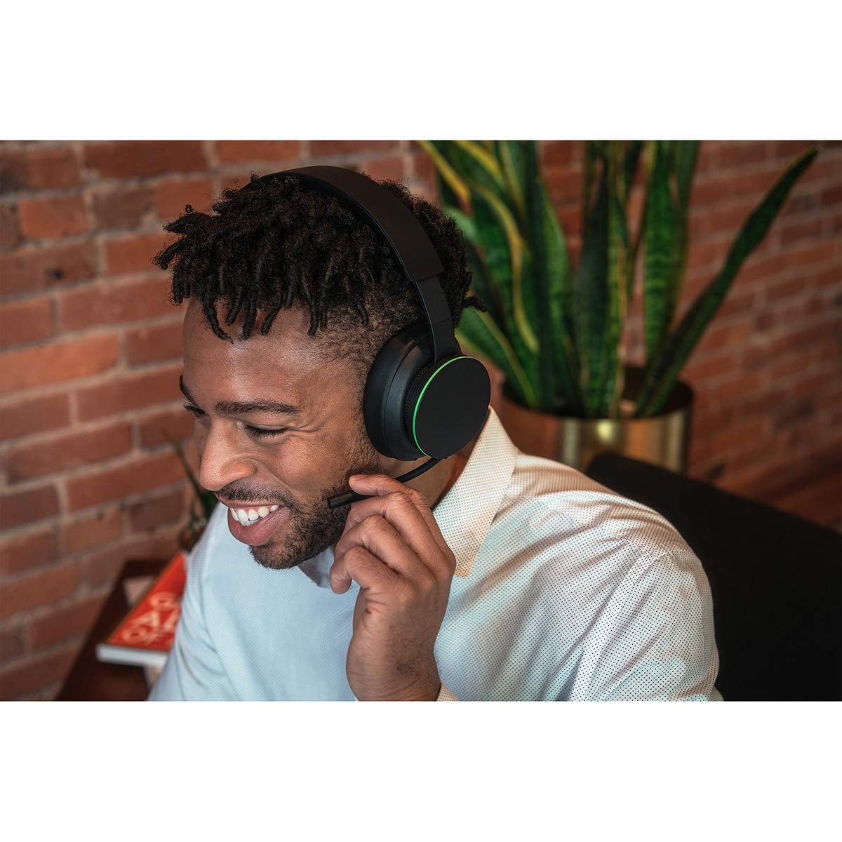 Xbox Wireless Headset – Xbox Series X and S & Xbox One and Windows